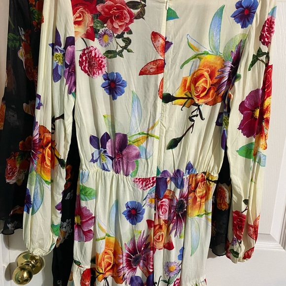 Choies Floral Long Sleeve Dress - Black and Cream - Picture 10 of 13